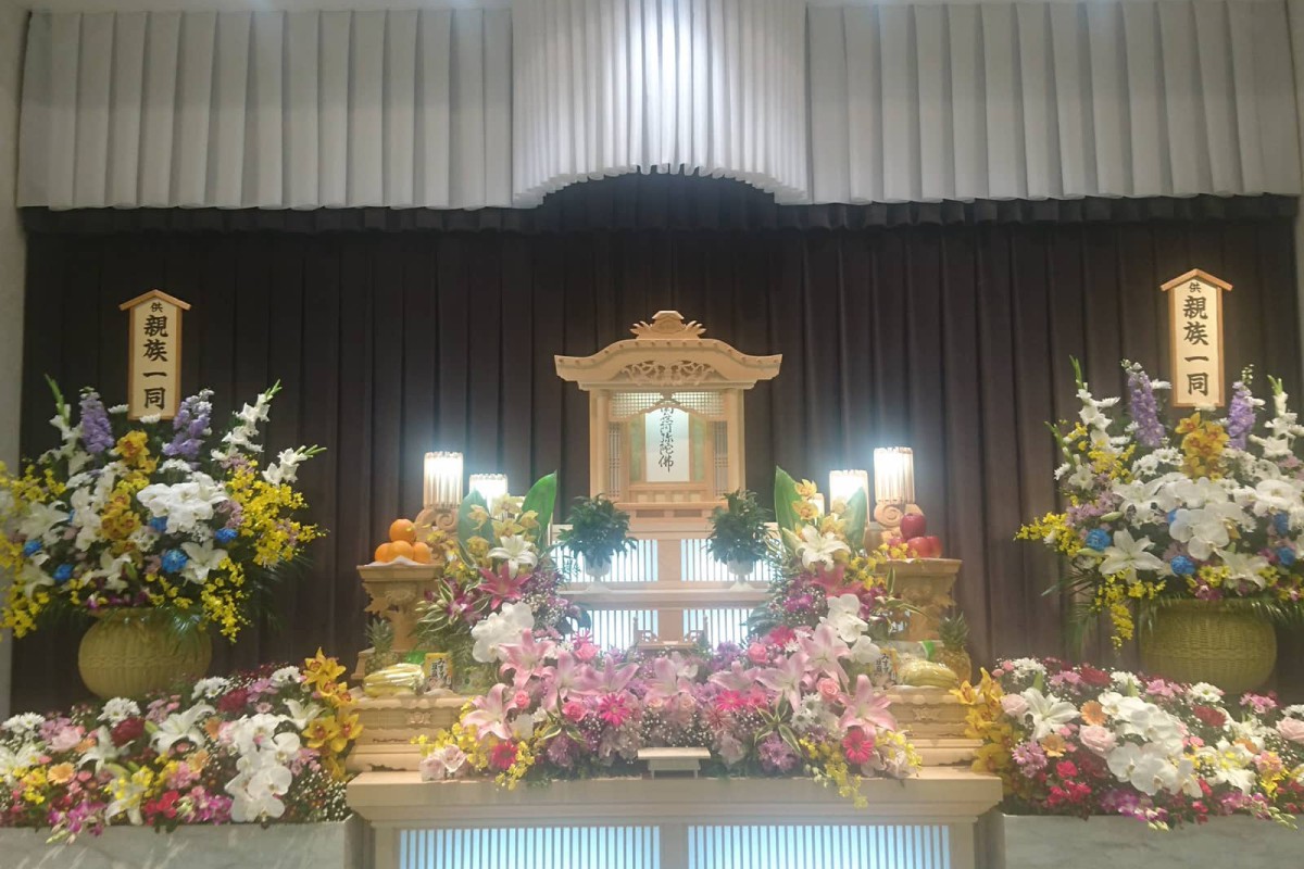彦根シティホール 祭壇