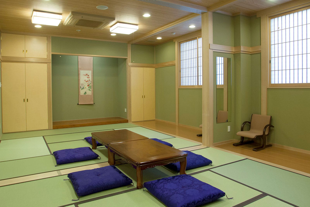 近江八幡駅前ホール 親族控室