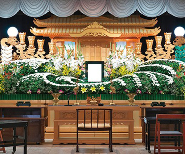 高岡シティホール 祭壇