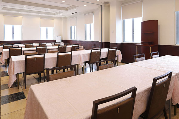 東岡山シティホール 会食室