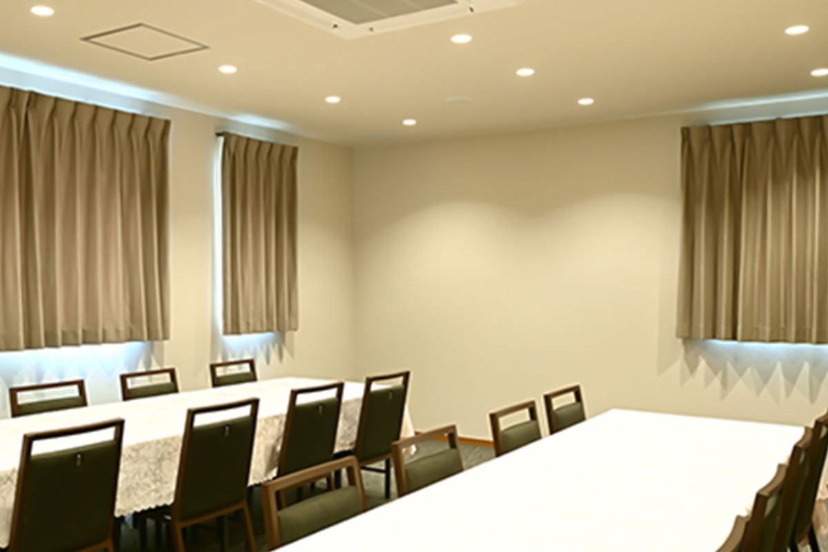 草津下笠家族葬ホール 会食室