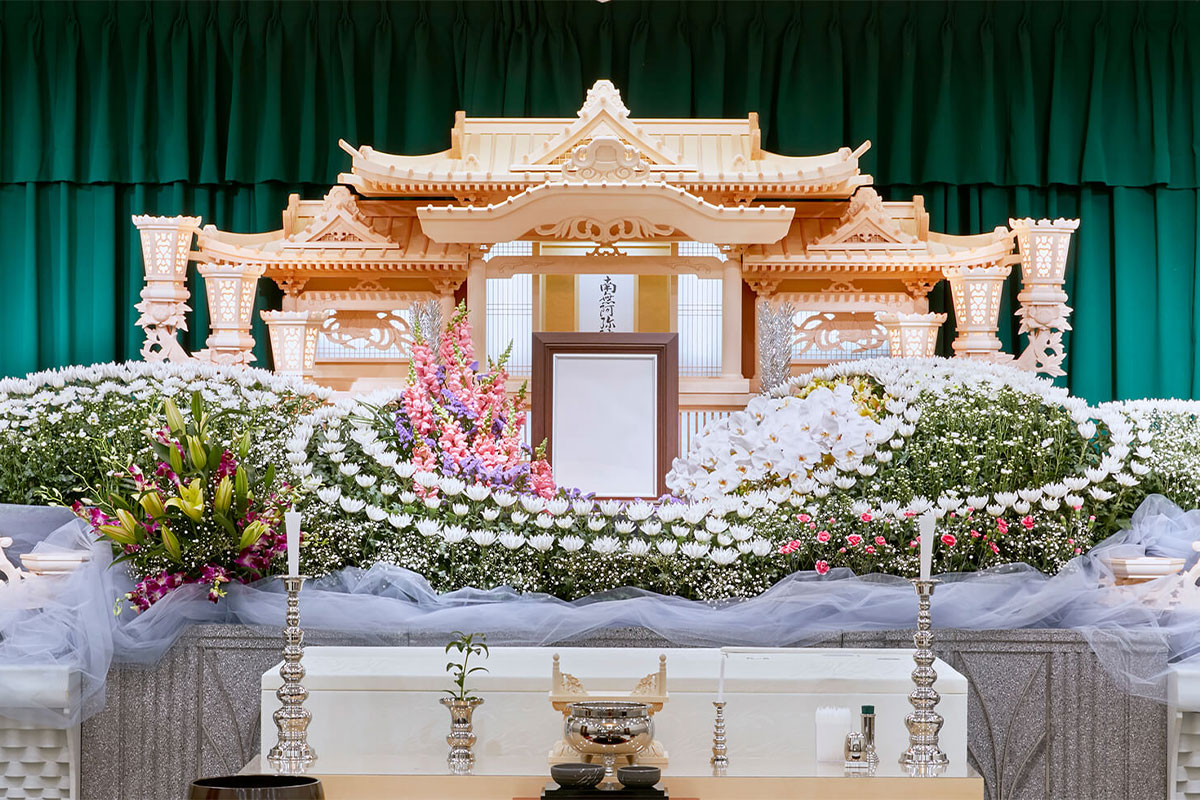 紫野シティホール 祭壇