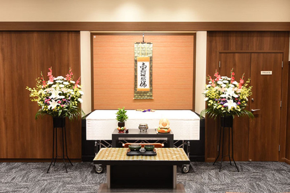 東近江家族葬ホール 祭壇