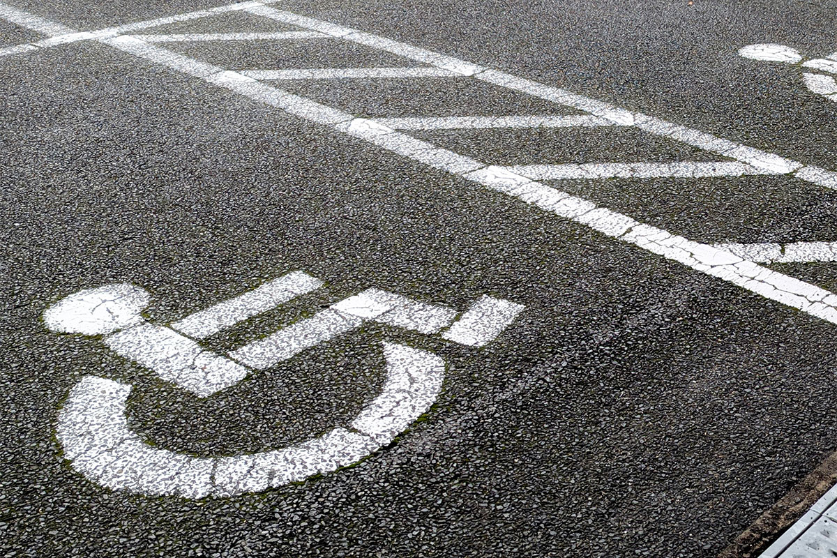 園部シティホール 駐車場