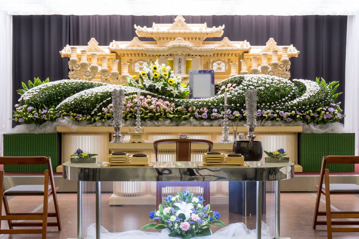 彦根愛昇殿 祭壇