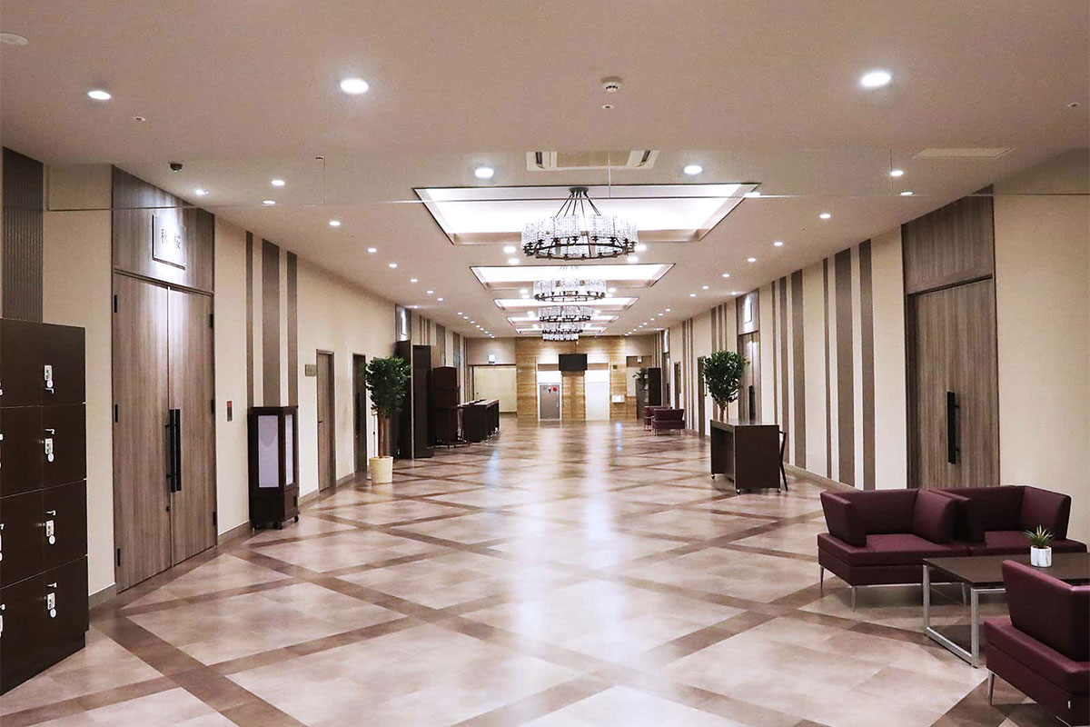 ロイヤルホール岡山 ロビー
