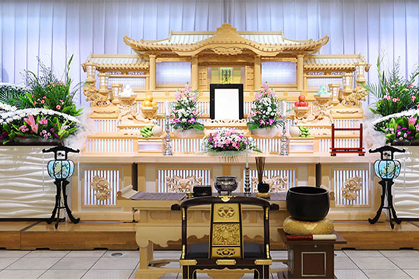 東岡山シティホール 祭壇
