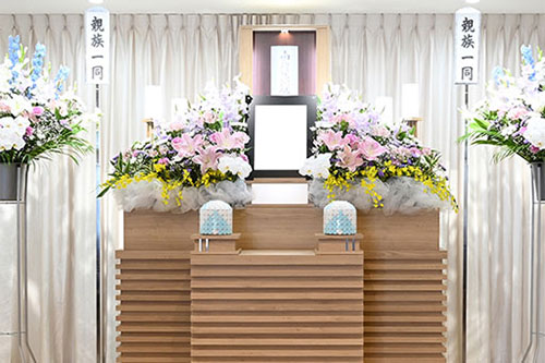 宇治家族葬ホール 祭壇2
