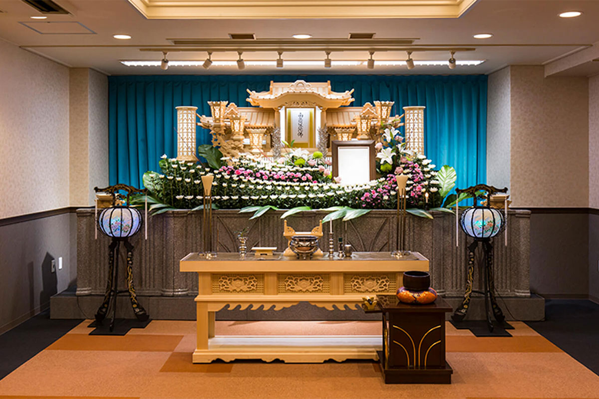 西ノ京シティホール 祭壇