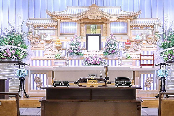 東岡山シティホール 祭壇