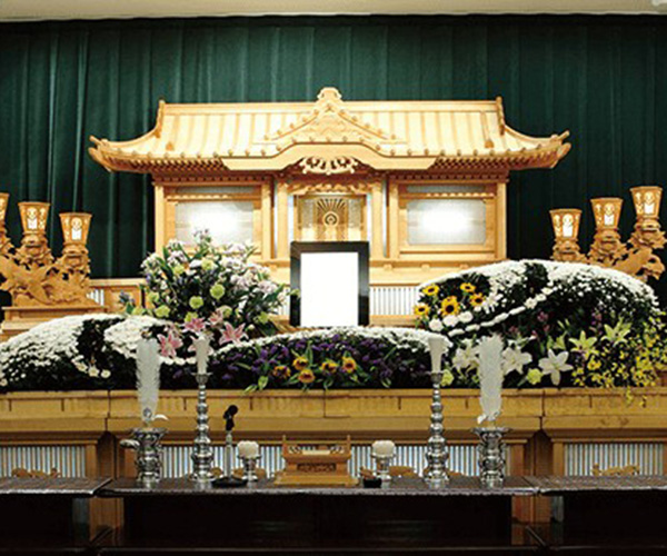 小松シティホール 祭壇
