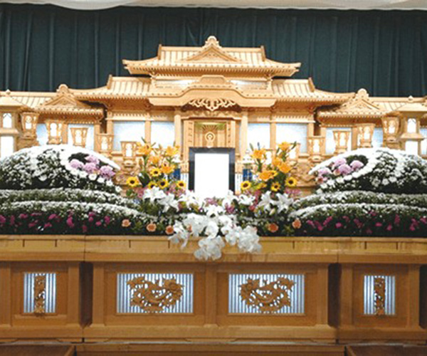 小松シティホール 祭壇