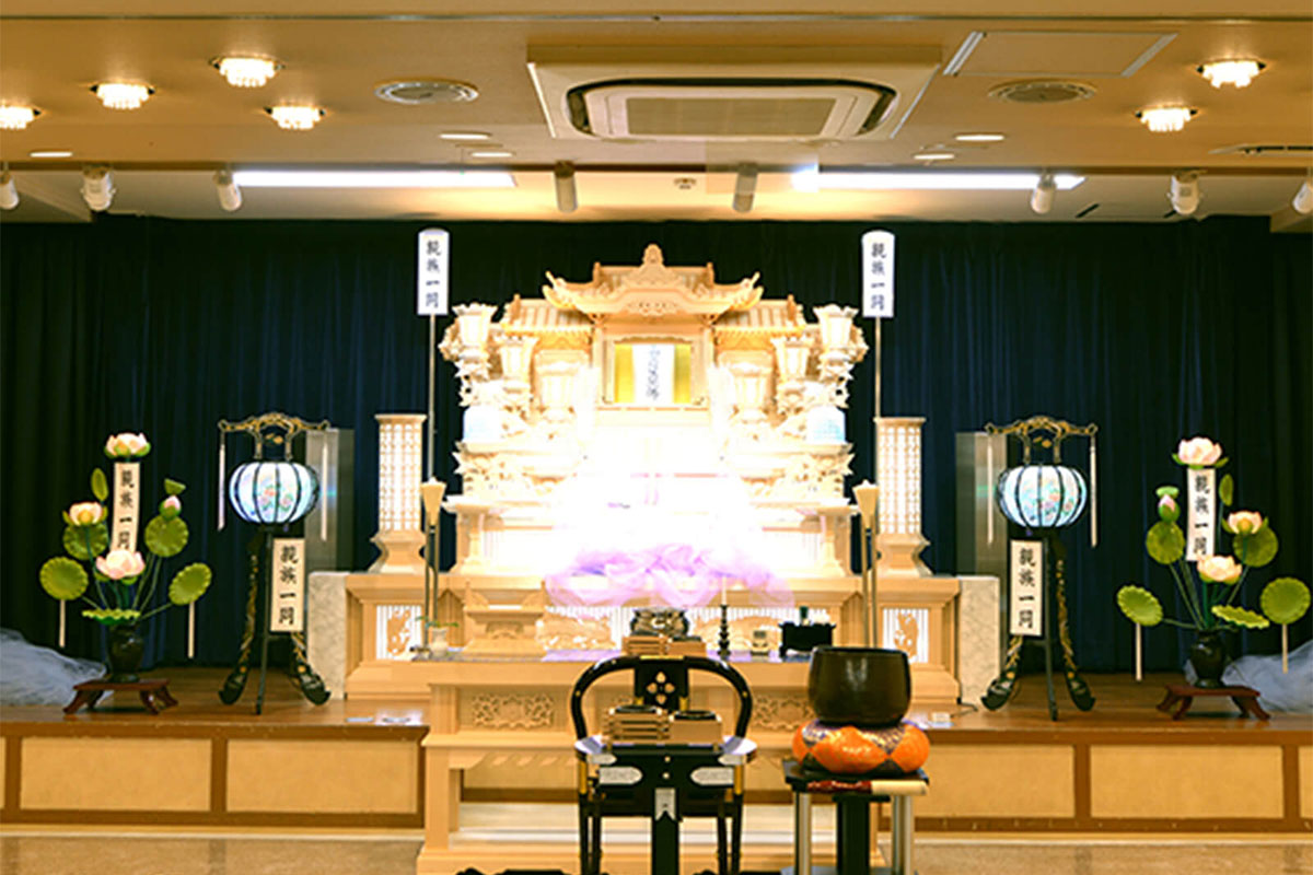 京都南シティホール 祭壇